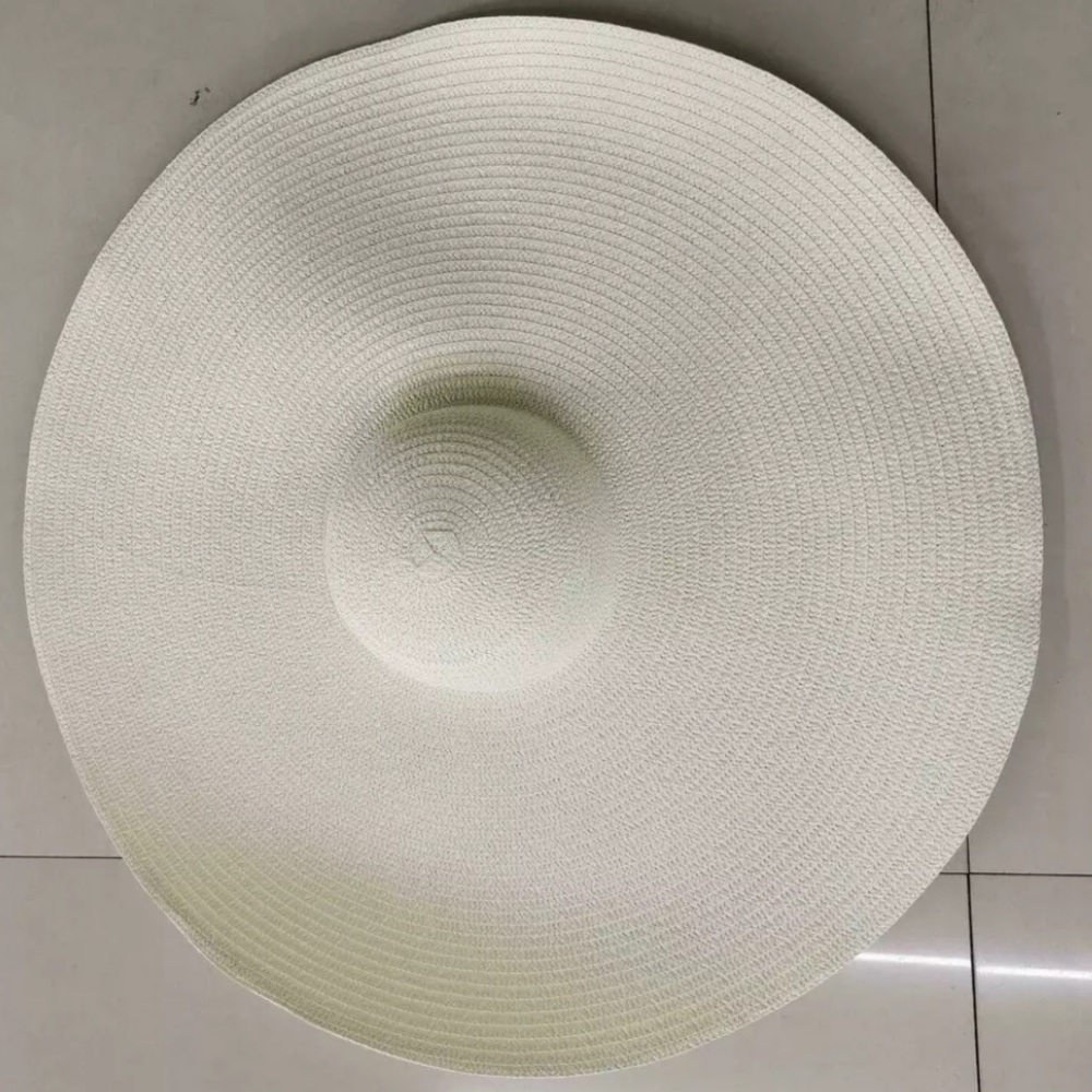 Huge hat wide brimmed straw beige resort beach - Picture 8 of 13
